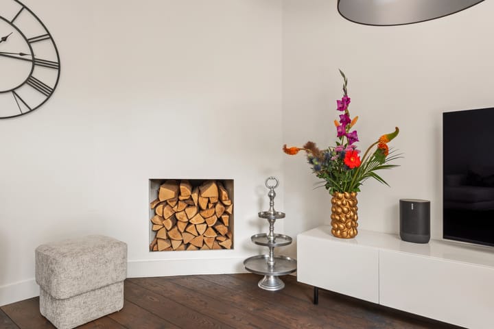 Tussenwoning te koop: Liesbos 98, Hoofddorp