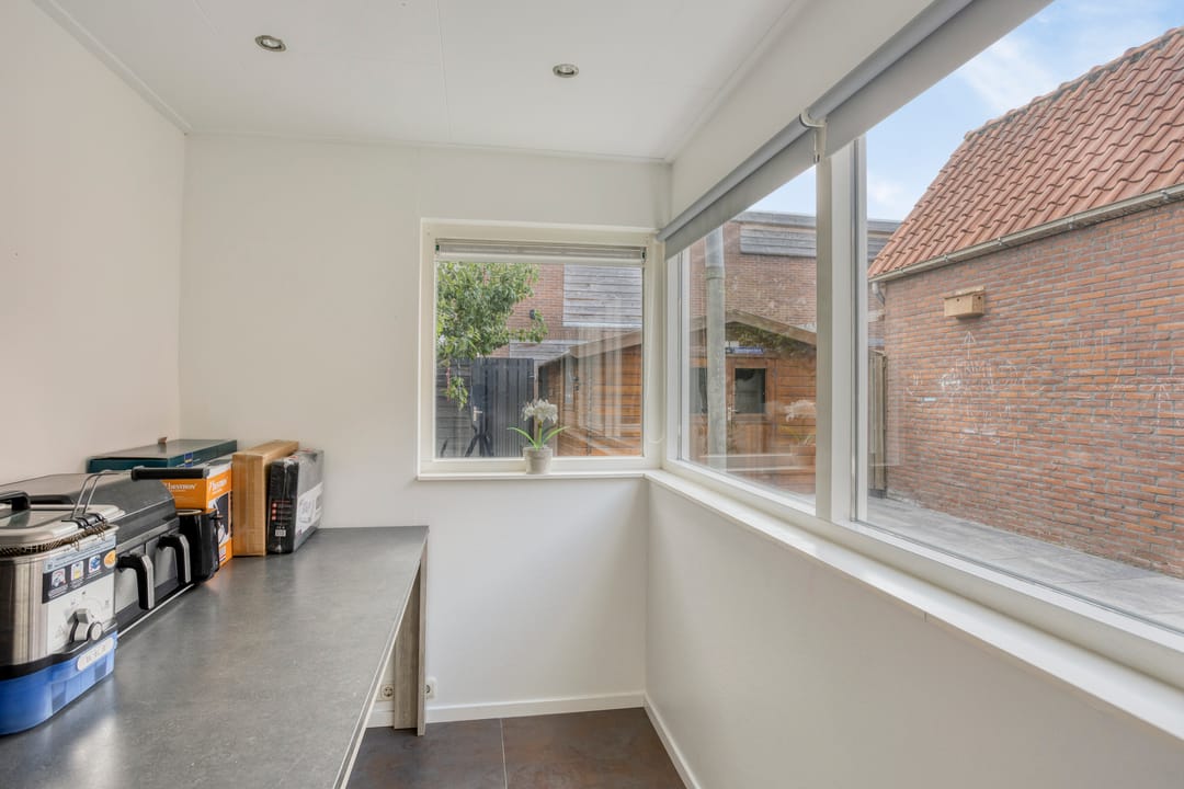 Photo 11 of Dr. Colijnstraat 45