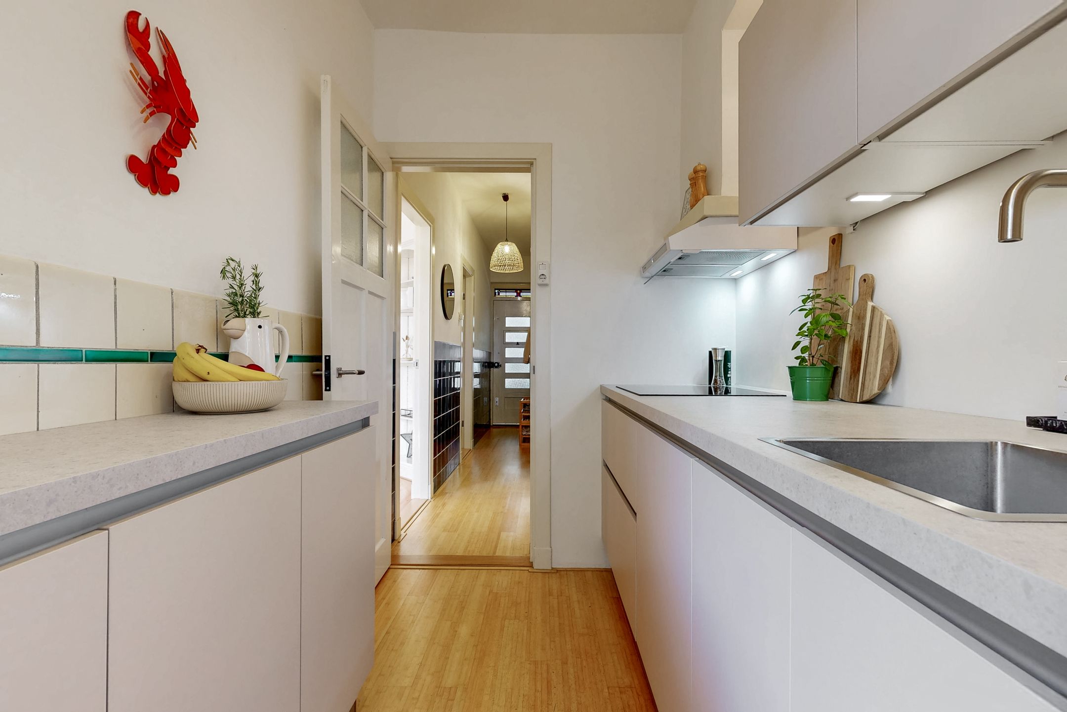 Photo 12 of Edisonstraat 46