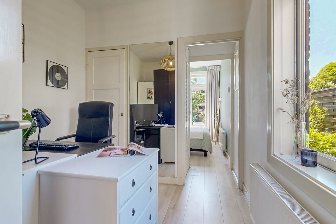 Photo 17 of Edisonstraat 46