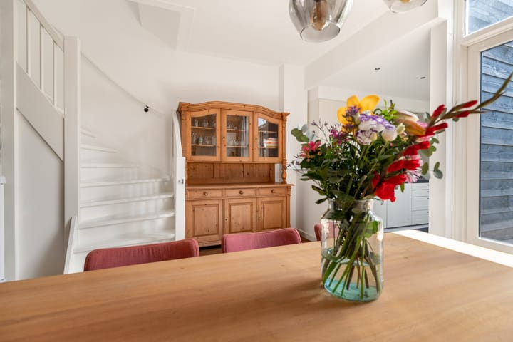 Tussenwoning te koop: Generaal Joubertstraat 74, Haarlem