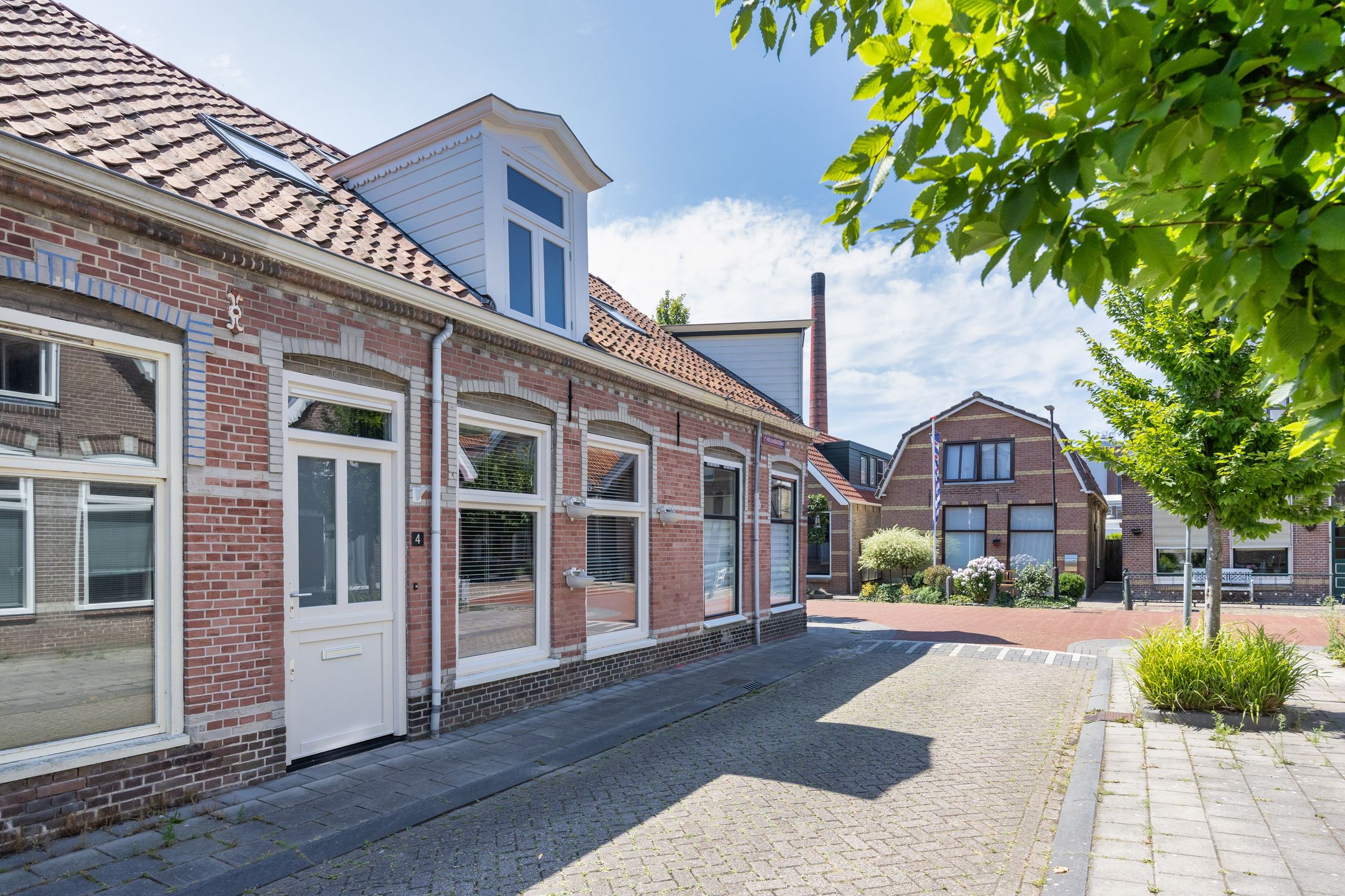 2e Hollandiastraat 4