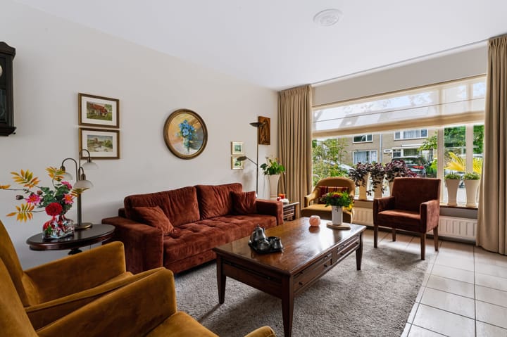 Tussenwoning te koop: Essenpas 6, Zevenaar