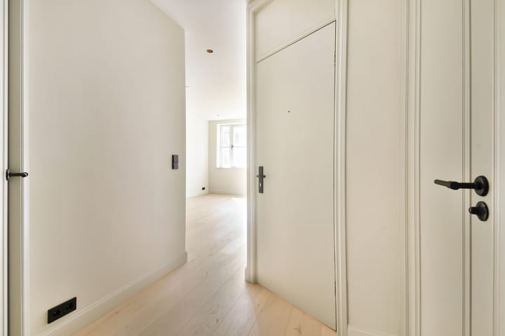 Photo 4 of Baffinstraat 16-2
