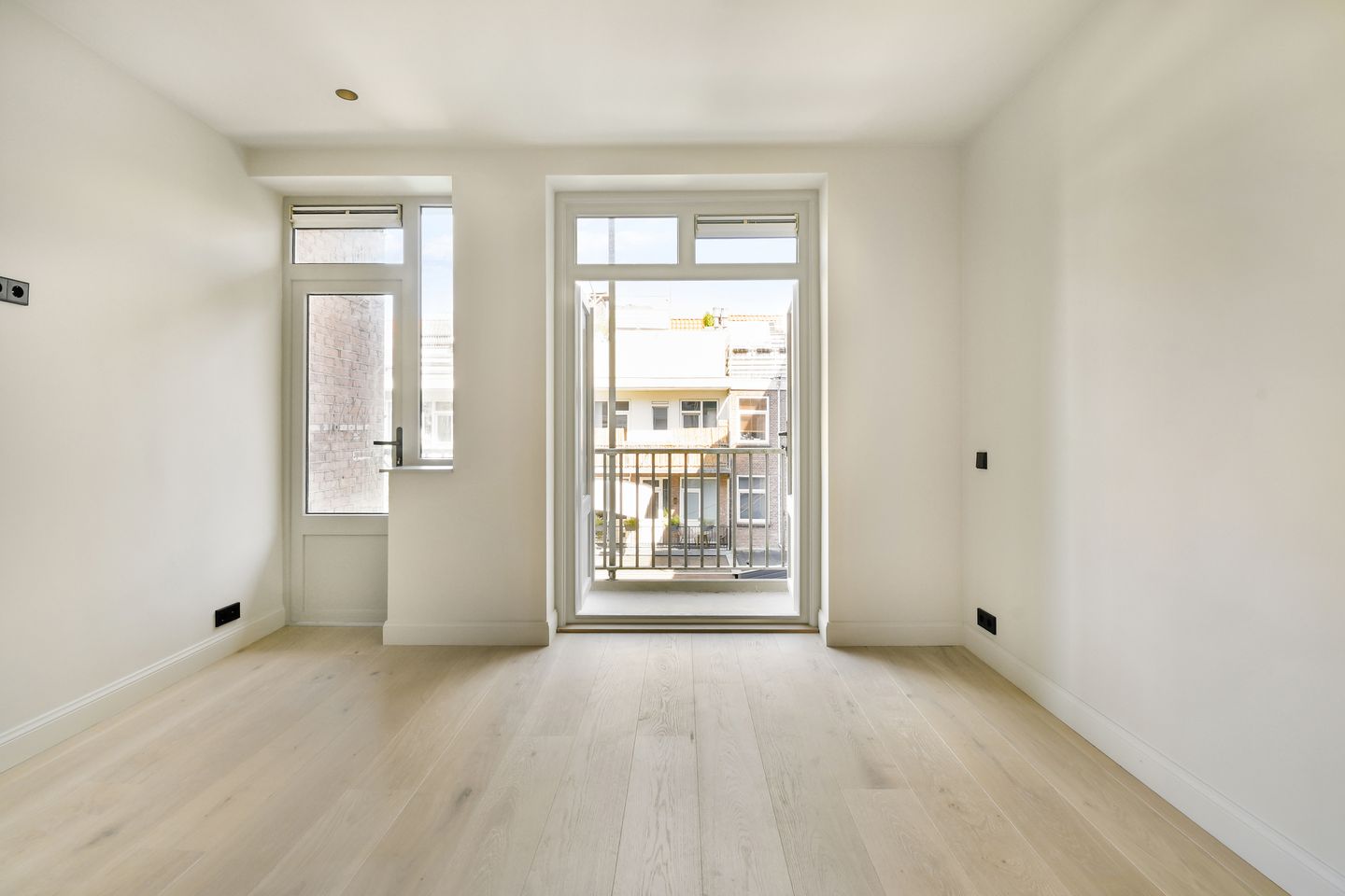 Photo 14 of Baffinstraat 16-2