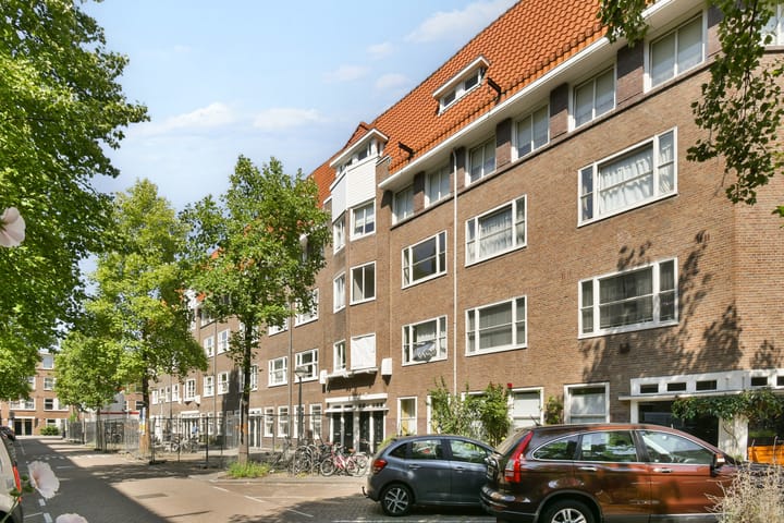Photo 3 of Baffinstraat 16-2