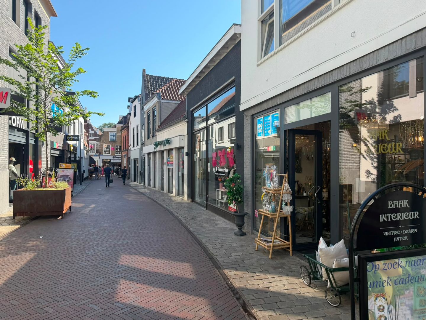 Bekijk foto 2 van Lange Vorststraat 73
