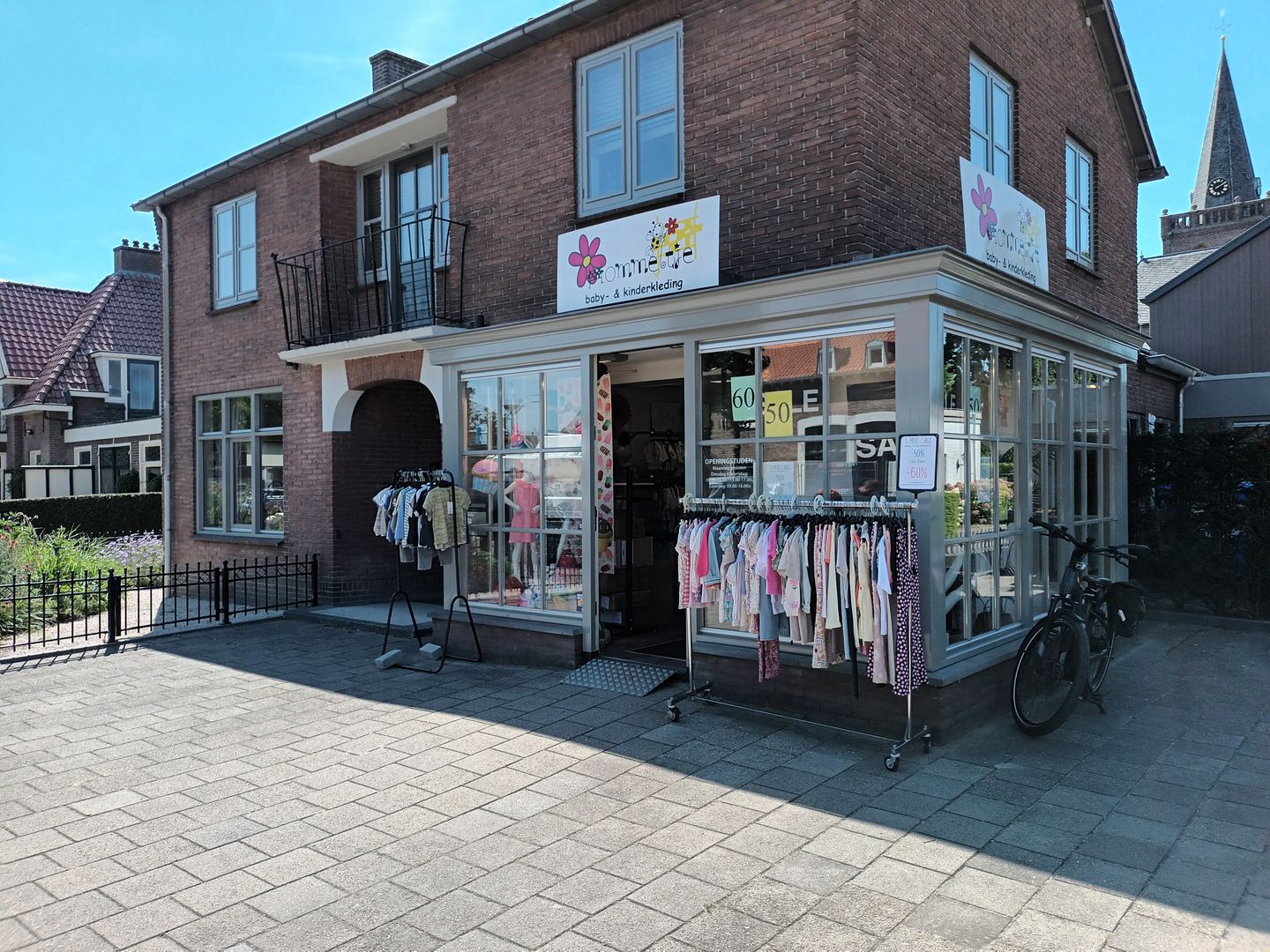 View photo 3 of Dorpsstraat 3-a
