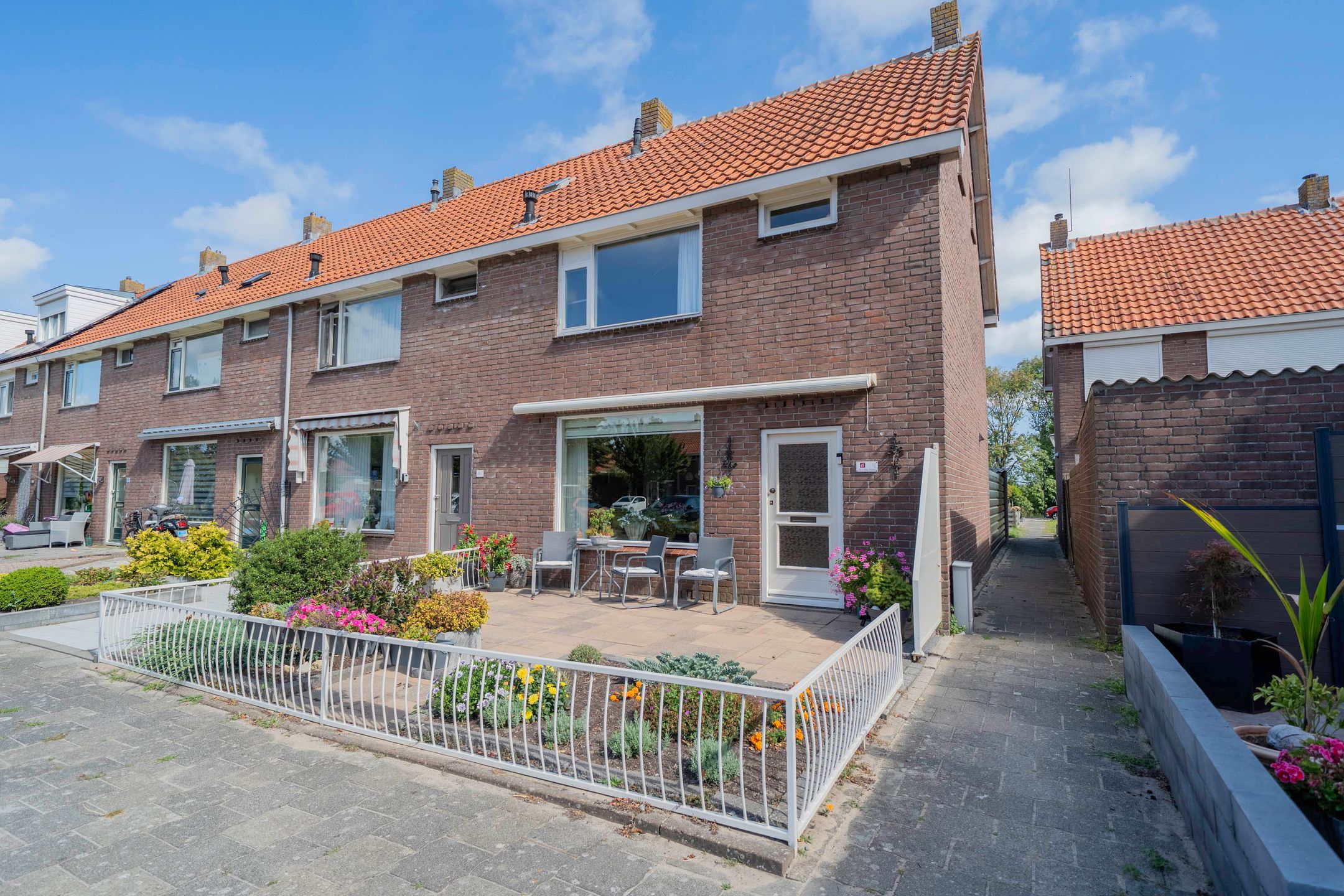 Dijkvennenplein 15 