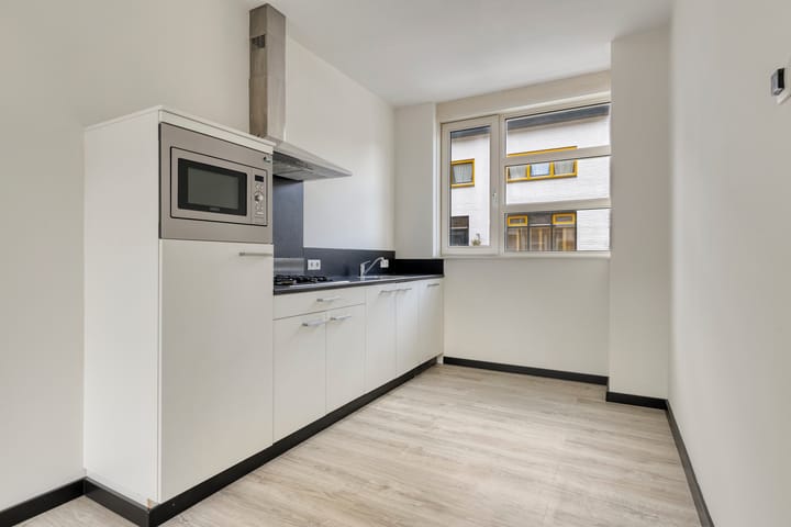 Photo 2 of Schoolstraat 20