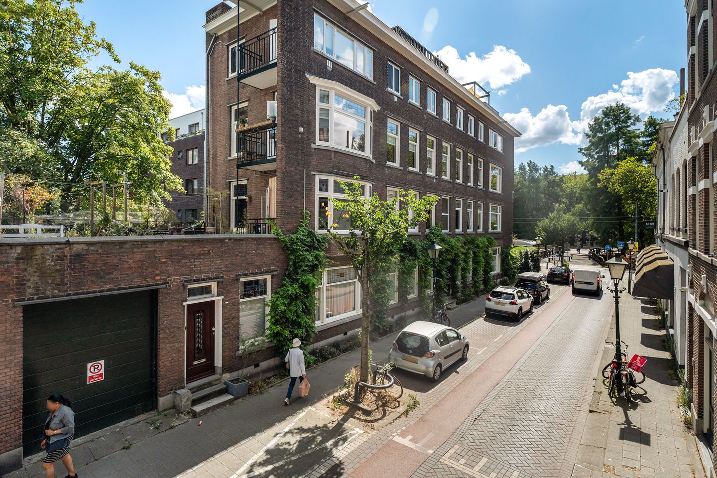 Foto 44 van Burgemeester Roosstraat 60-C