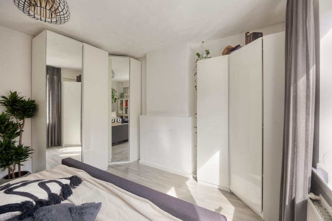 Photo 17 of Schalk Burgerstraat 48