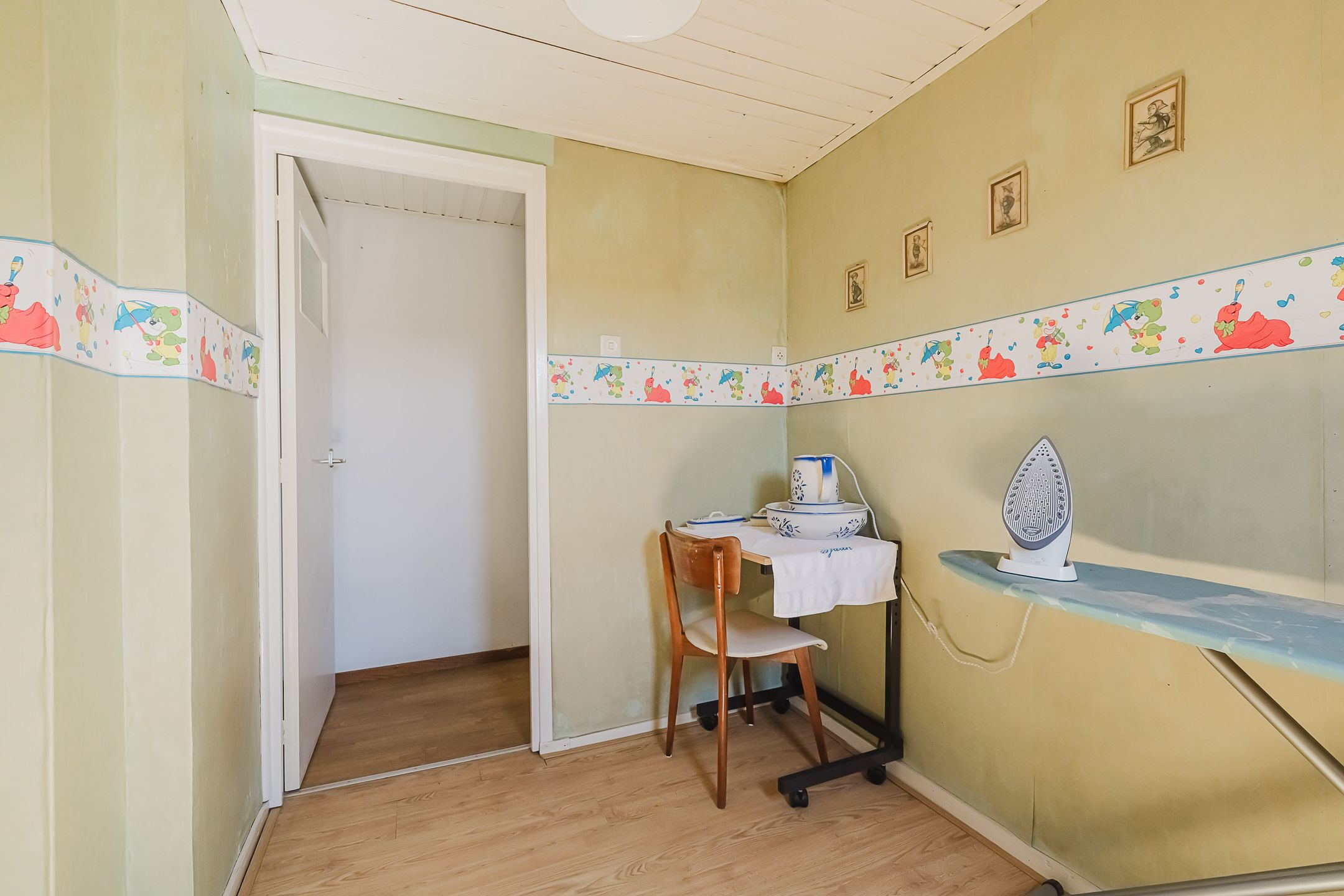 Photo 36 of Hezelaarsestraat 10
