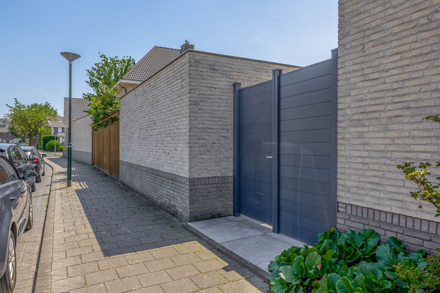 Foto 44 van Debussystraat 9