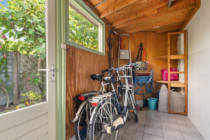 Tussenwoning te koop: Casteleynstraat 17, Haarlem