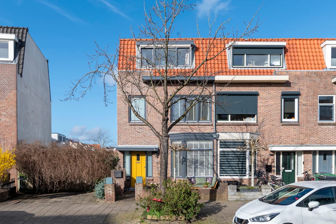 Photo 1 of Floresstraat 89