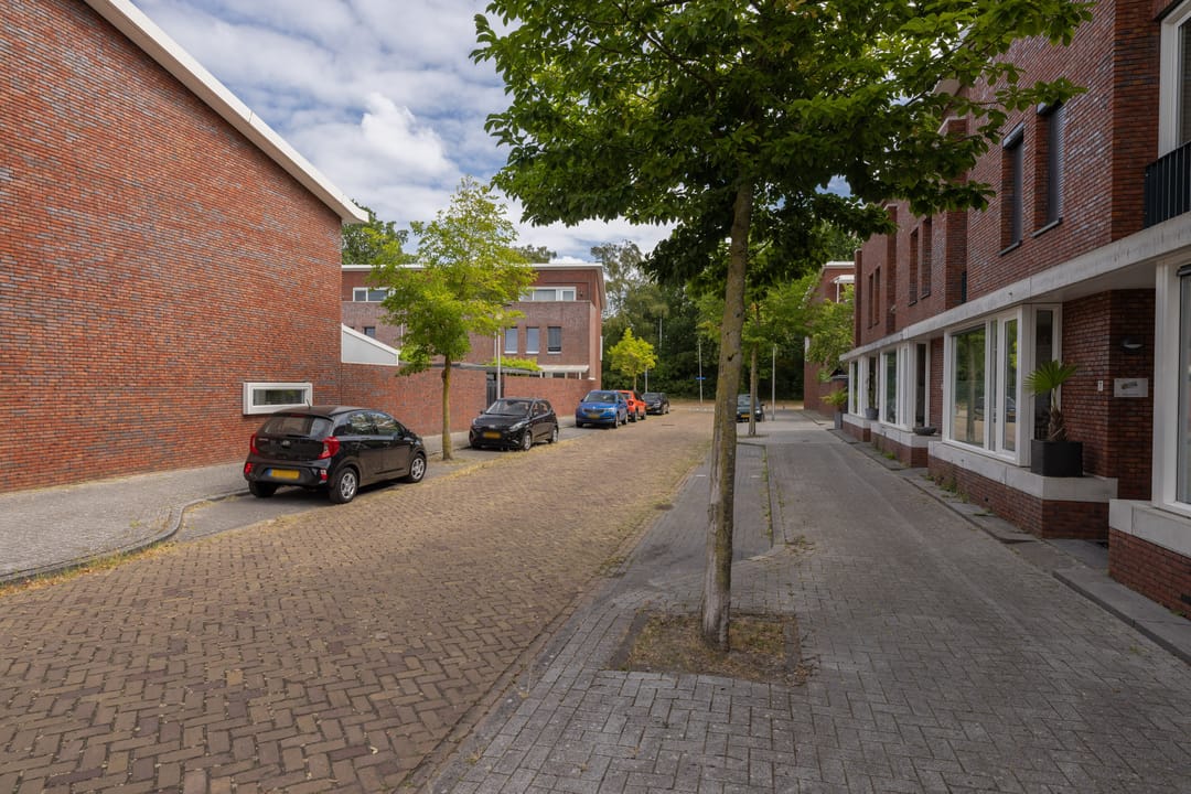 Photo 56 of Willem Schorerstraat 9