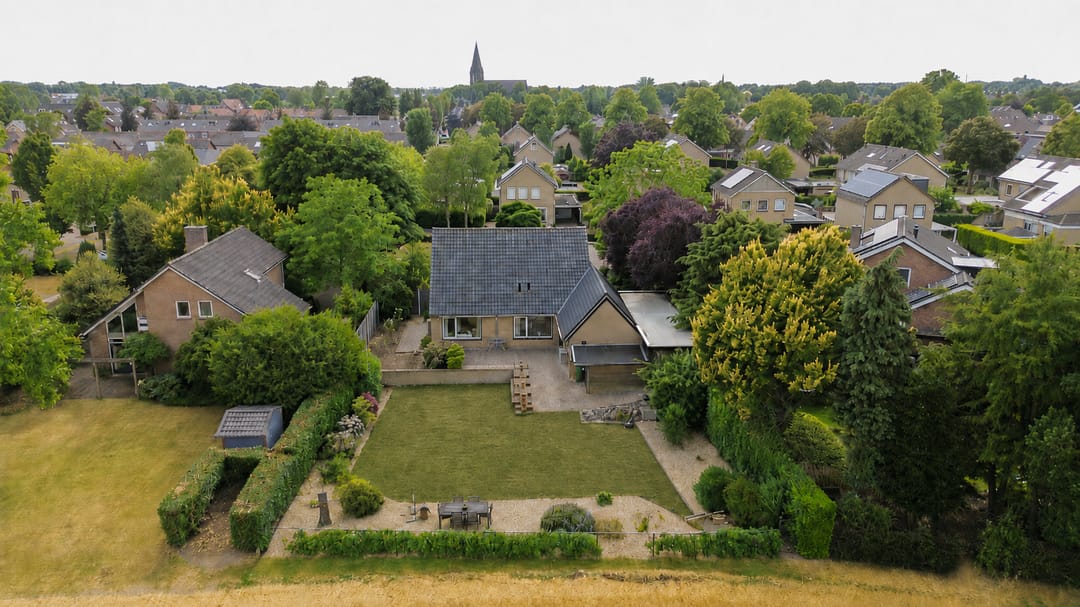 Photo 46 of Eikenwal 12