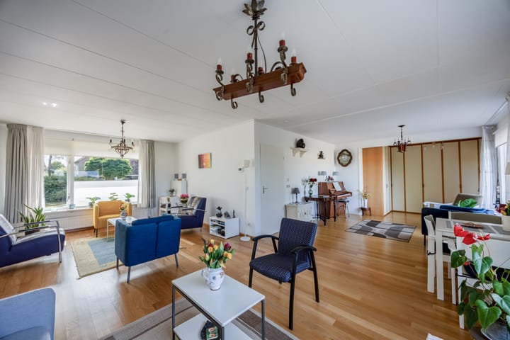 Vrijstaande woning te koop: Eikenwal 12, Ottersum