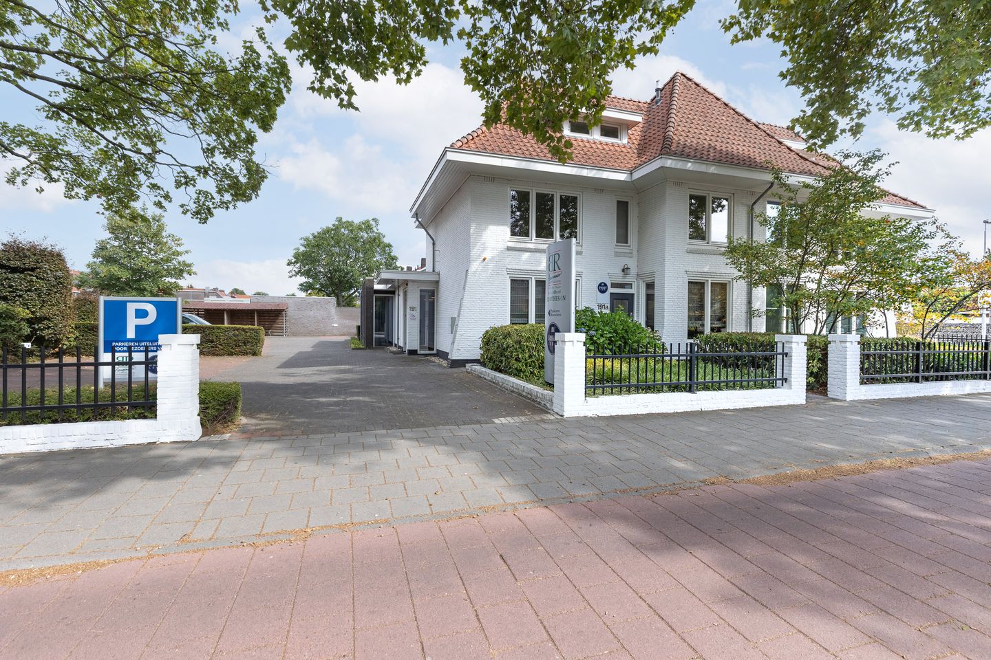 View photo 3 of Aalsterweg 191