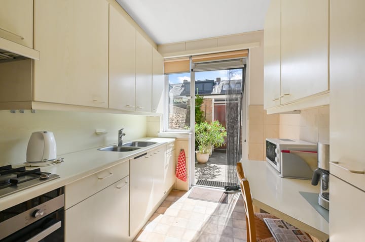 Tussenwoning te koop: Andromedastraat 27, Ijmuiden