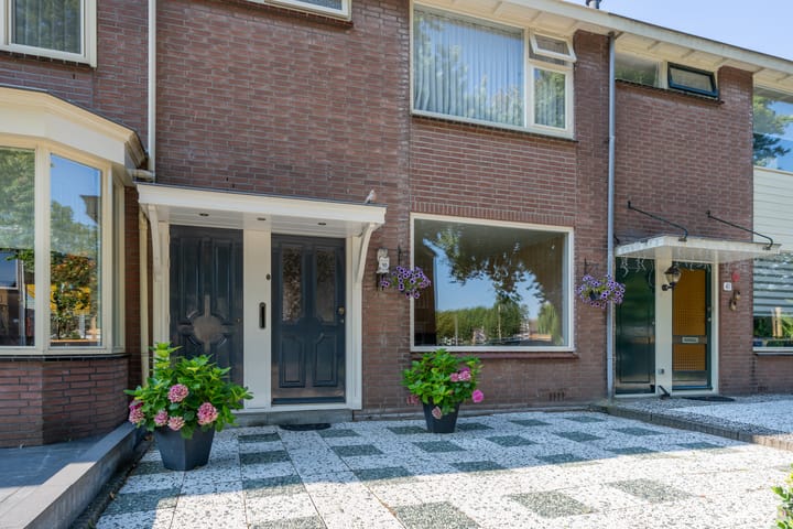 Tussenwoning te koop: Siriusplein 40, Volendam