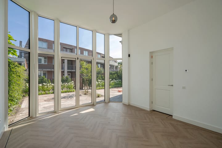 Appartement te koop: Zwartelaan 24A, Voorburg