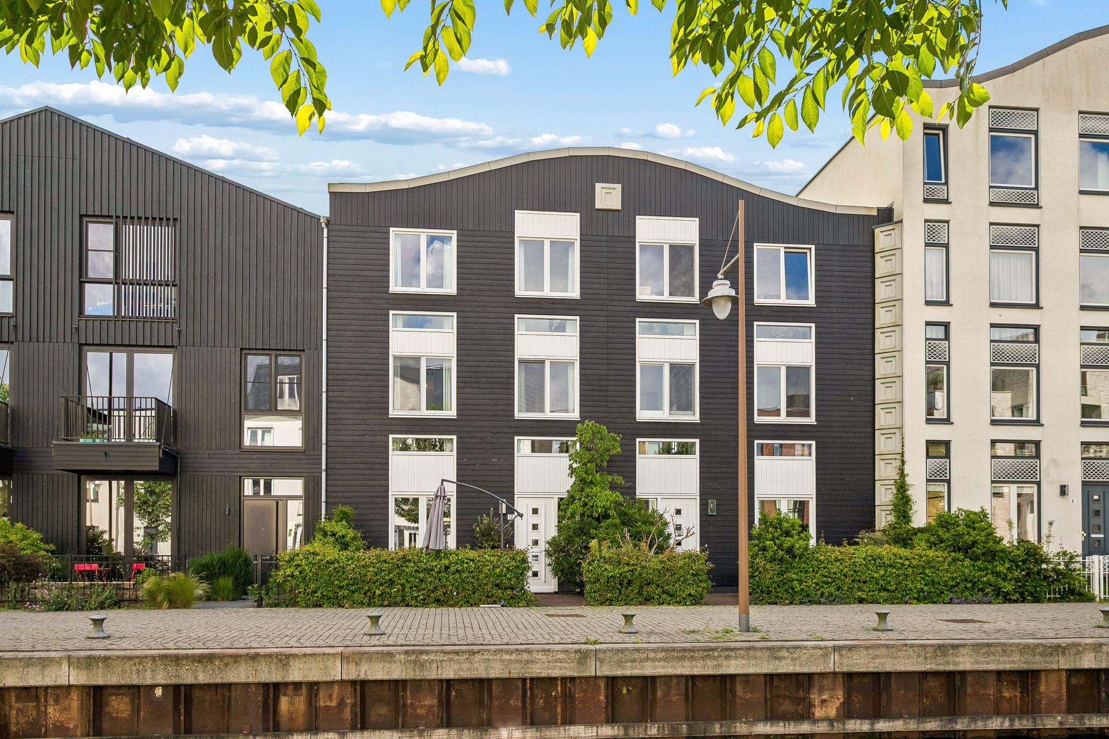 Waadse Poldergracht 12
