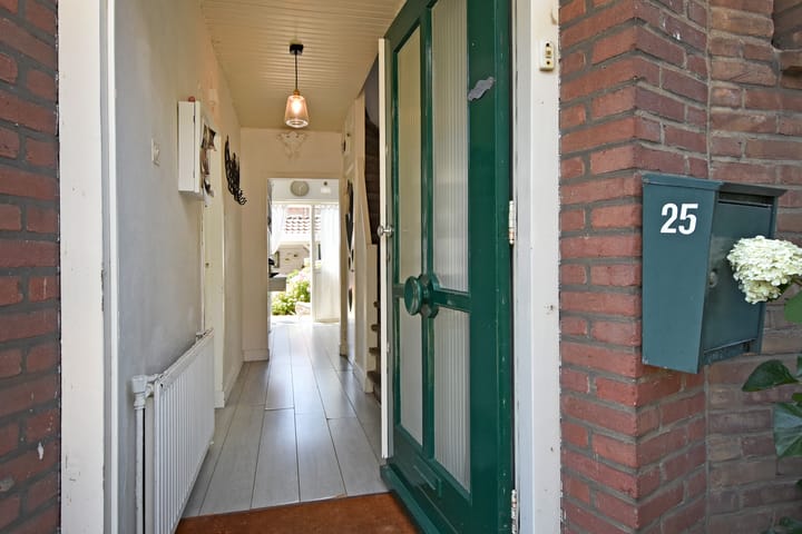 Foto 4 van De Genestetstraat 25