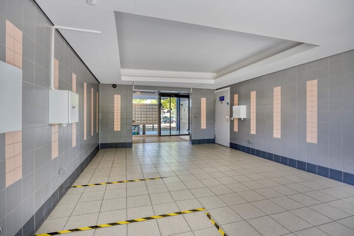 Appartement te koop: Bachplein 27, Schiedam
