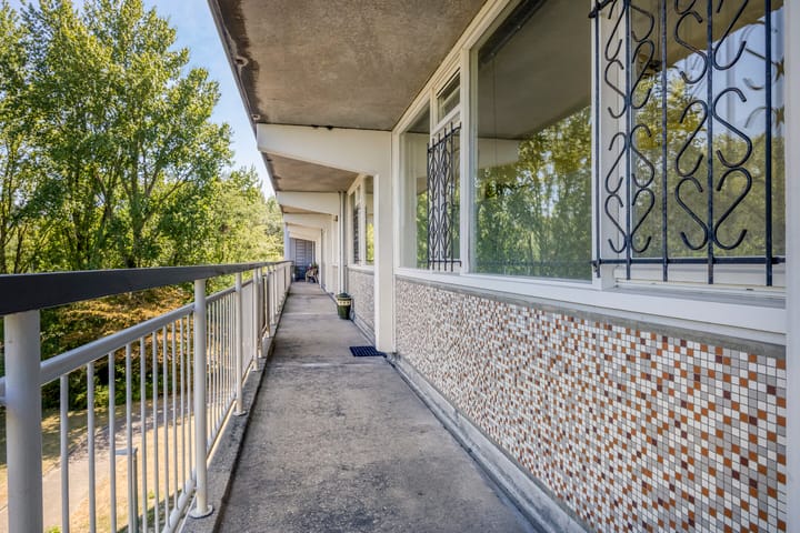 Appartement te koop: Bachplein 27, Schiedam