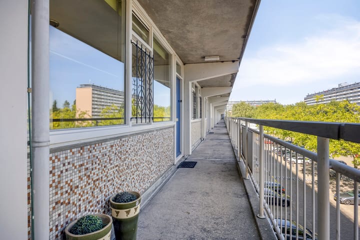 Appartement te koop: Bachplein 27, Schiedam