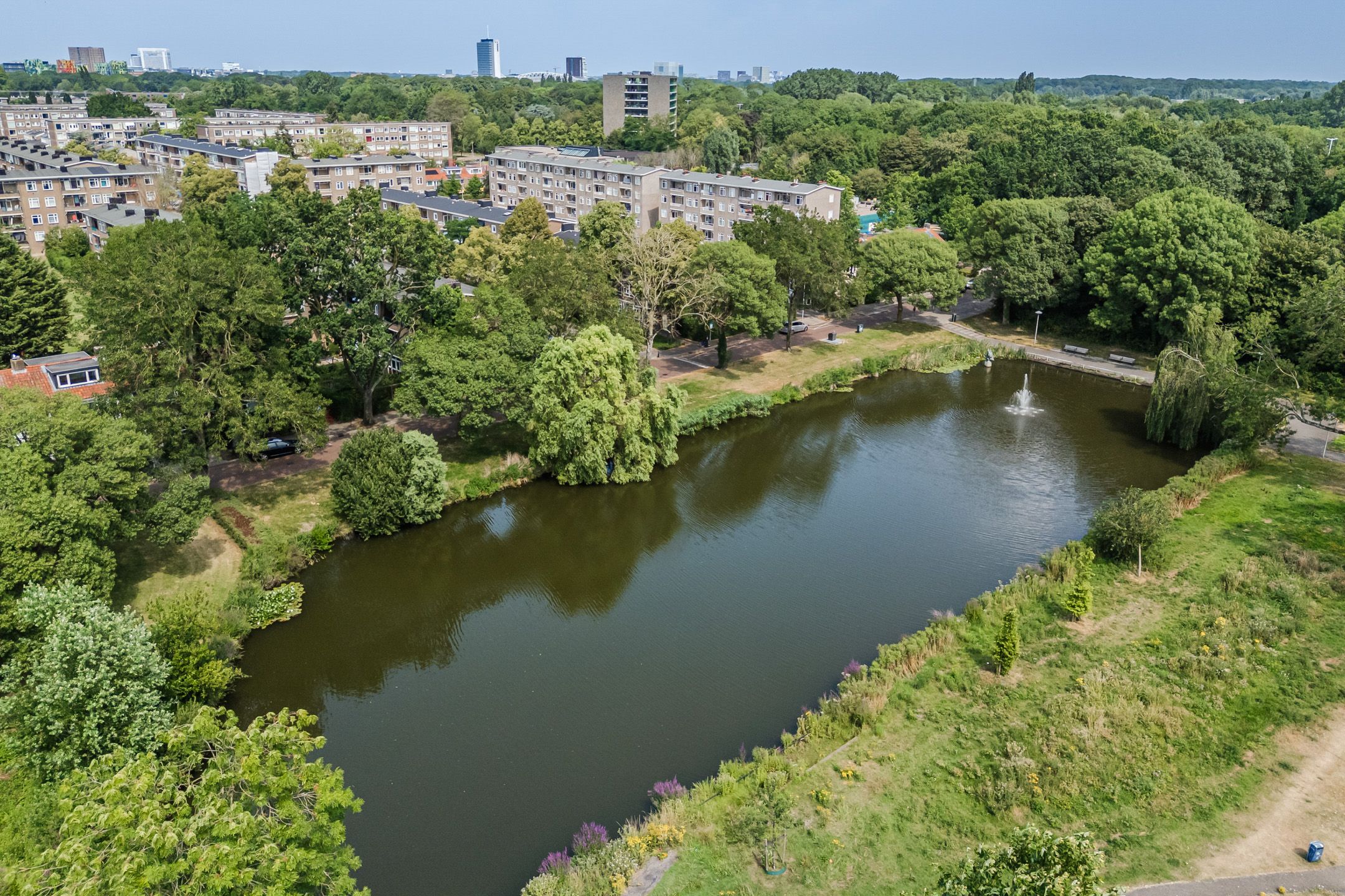 Foto 54 van Detmoldstraat 92-2