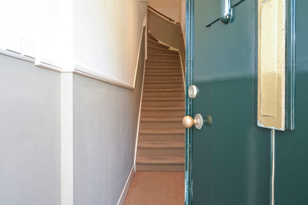 Photo 7 of Van Hoytemastraat 1-F