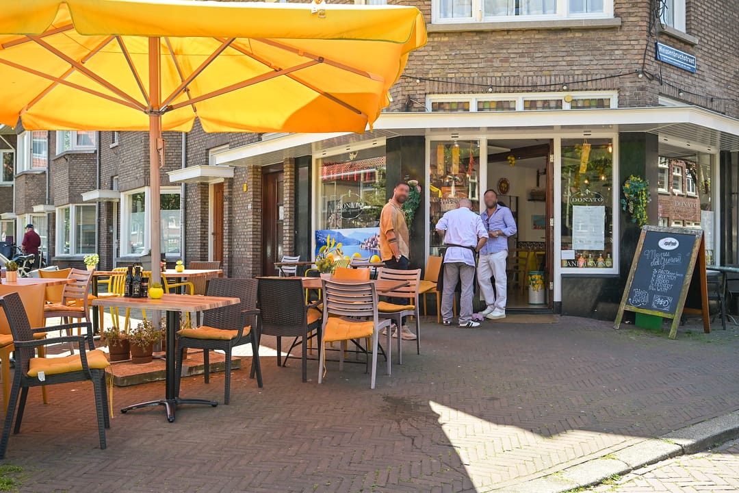 Photo 53 of Van Hoytemastraat 1-F