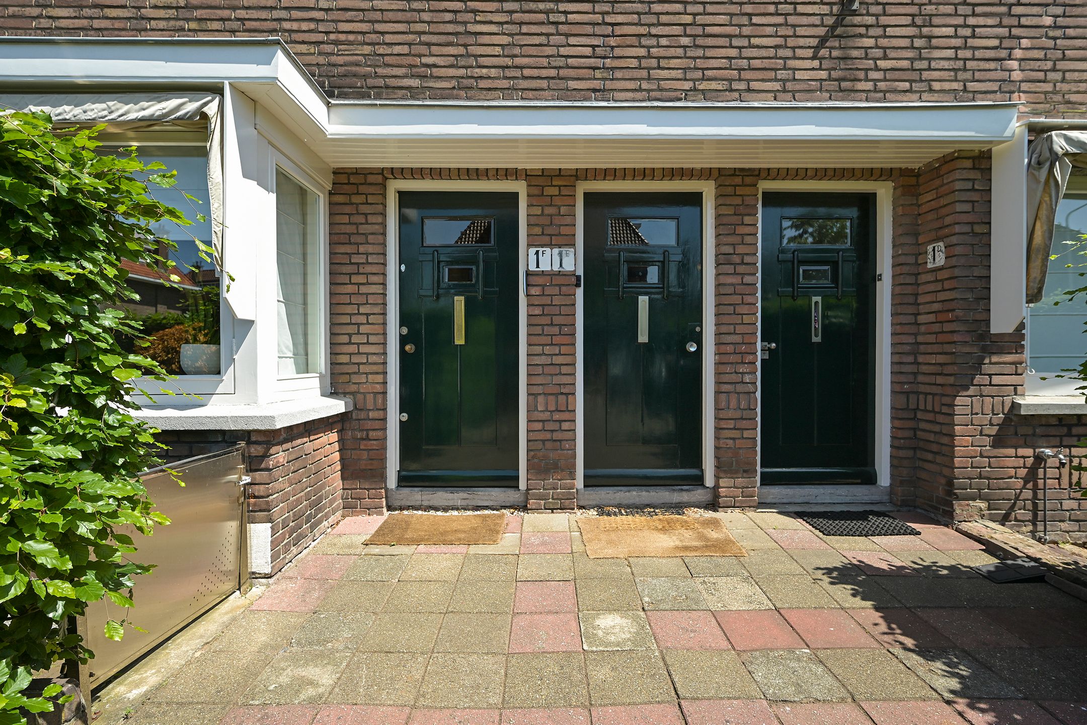 Photo 6 of Van Hoytemastraat 1-F