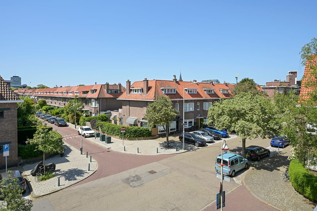 Photo 38 of Van Hoytemastraat 1-F