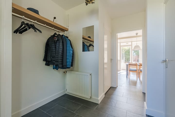 Twee-onder-één-kap te koop: Min. Aalbersestraat 34, Valkenswaard
