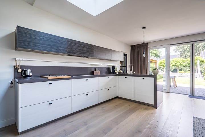 Twee-onder-één-kap te koop: Bredeweg 36, Nederweert