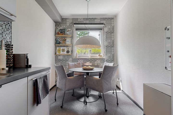 Tussenwoning te koop: Binnenhoek 24, Tiel