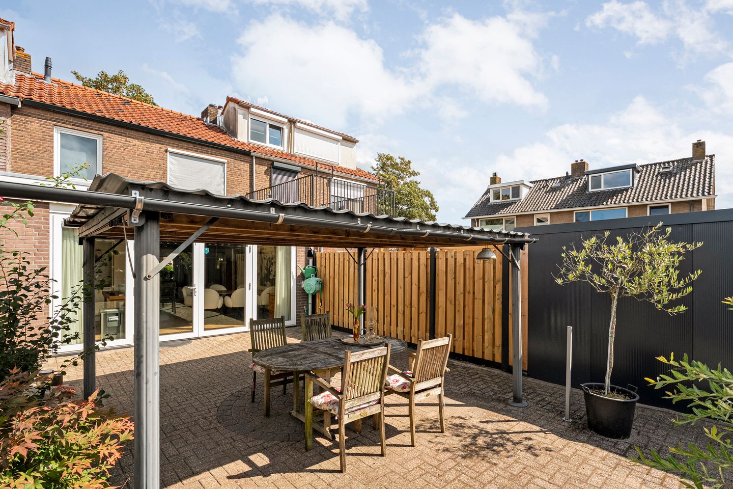 Foto 44 van Cederlaan 48