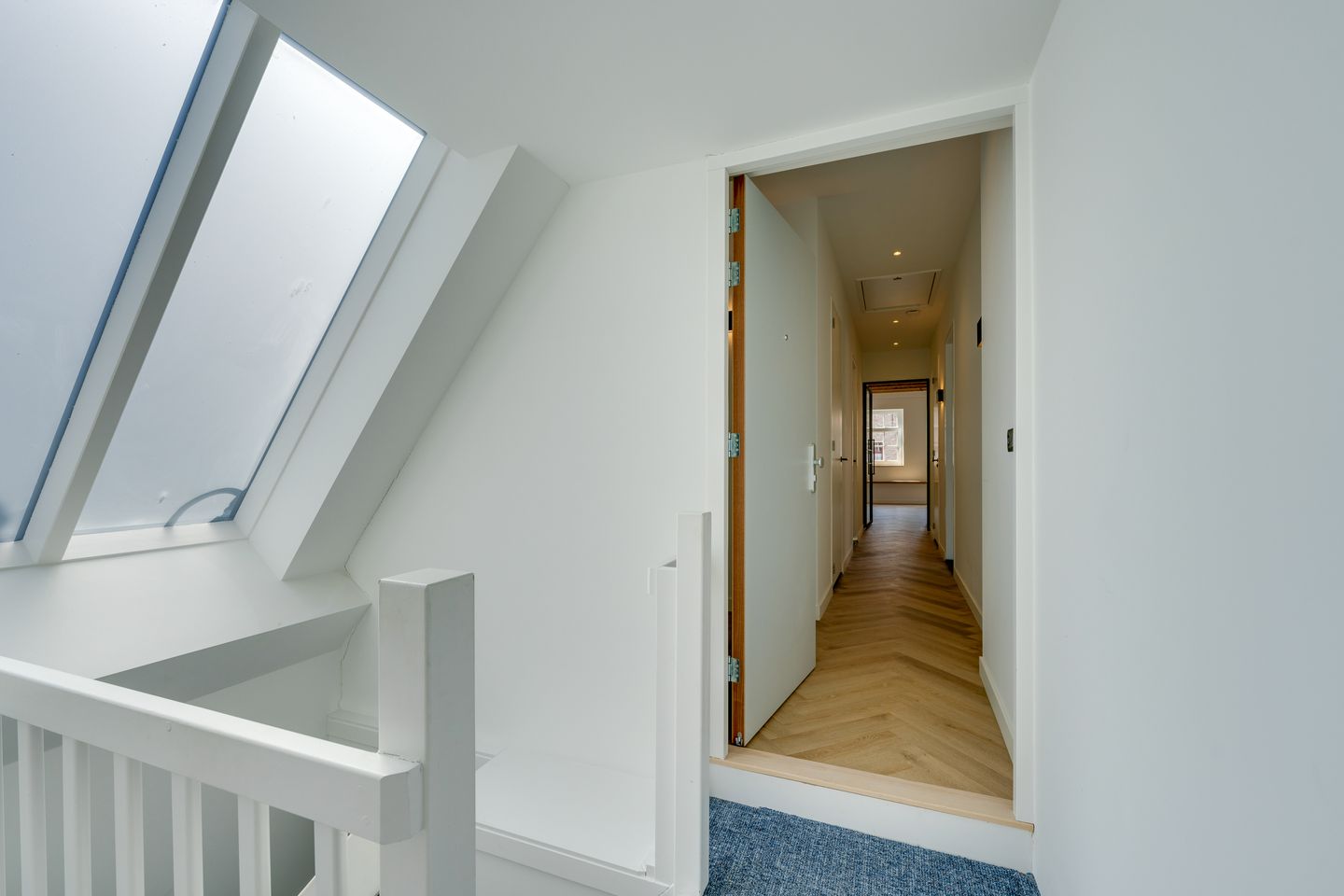 Photo 14 of Noordeinde 40-A