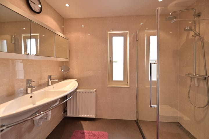 Tussenwoning te koop: Schepenen 26, Naarden