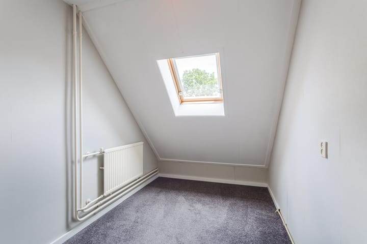Tussenwoning te koop: Buizerdlaan 24, Nijkerk