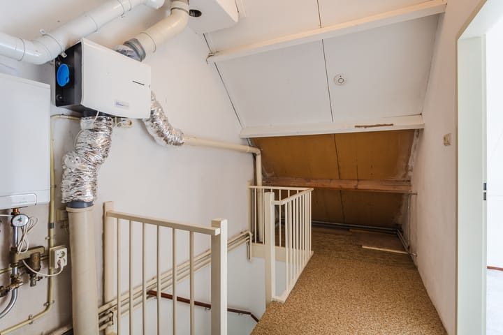 Tussenwoning te koop: Buizerdlaan 24, Nijkerk