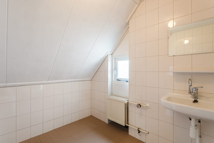 Tussenwoning te koop: Buizerdlaan 24, Nijkerk