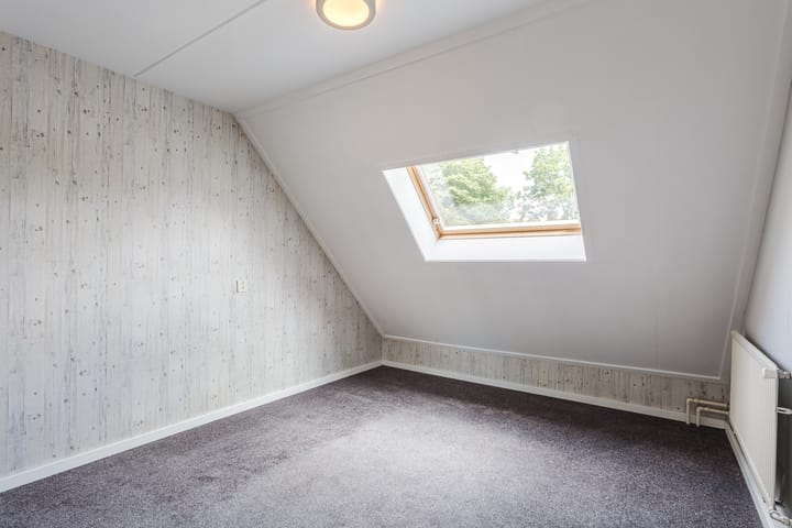 Tussenwoning te koop: Buizerdlaan 24, Nijkerk