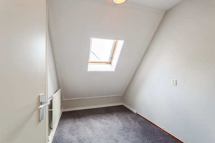 Tussenwoning te koop: Buizerdlaan 24, Nijkerk