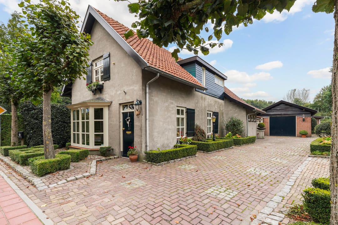 Photo 1 of van Haestrechtstraat 10