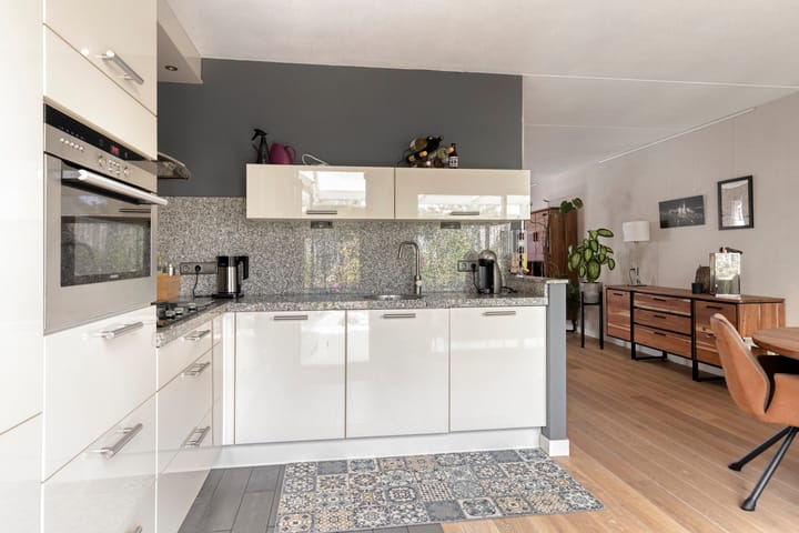 Tussenwoning te koop: Amnestylaan 4, Middelburg